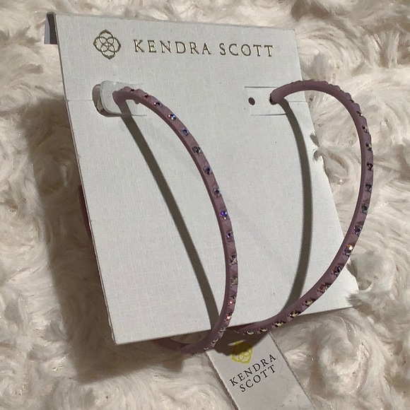 Kendra Scott Val Hoop Earrings / Lilac - Picture 5 of 8